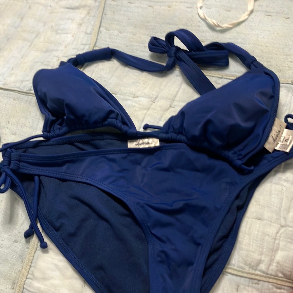 Navy bikini. Xl Kina